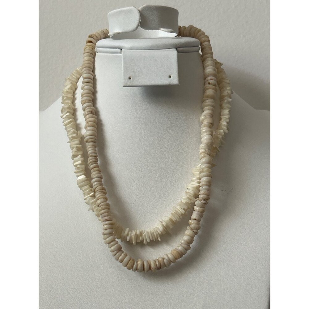 2-VTG Genuine Puka Shell Beaded Necklaces Screw Clasps 1970 Beach Surfer Hawaii